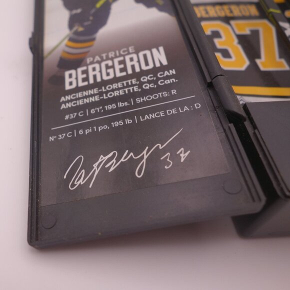 Tim Hortons Boston Bruins Patrice Bergeron 37 Frameworth Mini Stick with Box - Picture 2 of 16